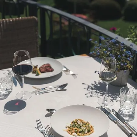 호텔 Parkhotel Holzner 4*